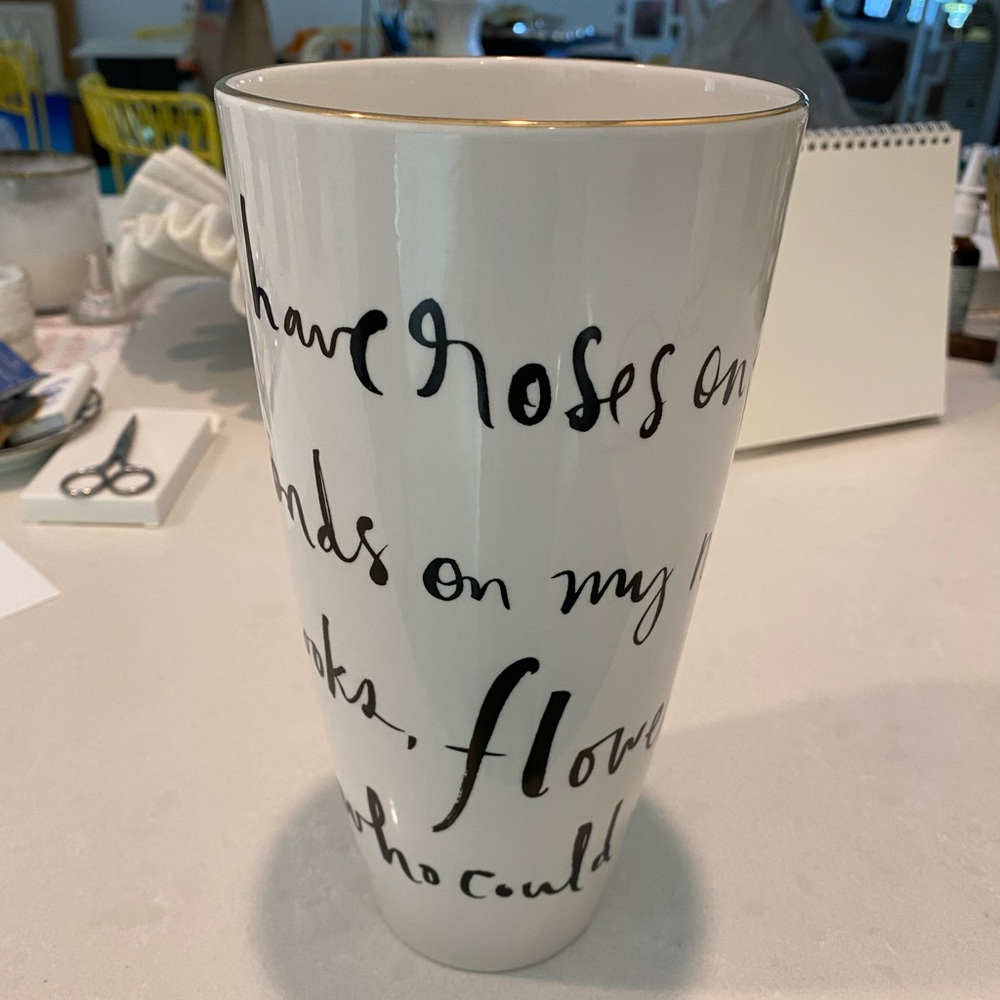 Kate Spade never used porcelain vase with 25K gold rim 9”T ~4.75”W